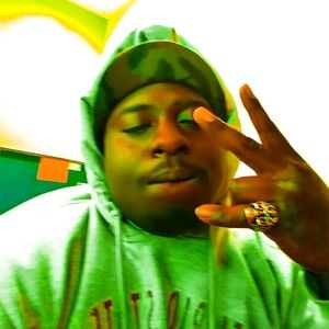 Meet your Posher, Leron